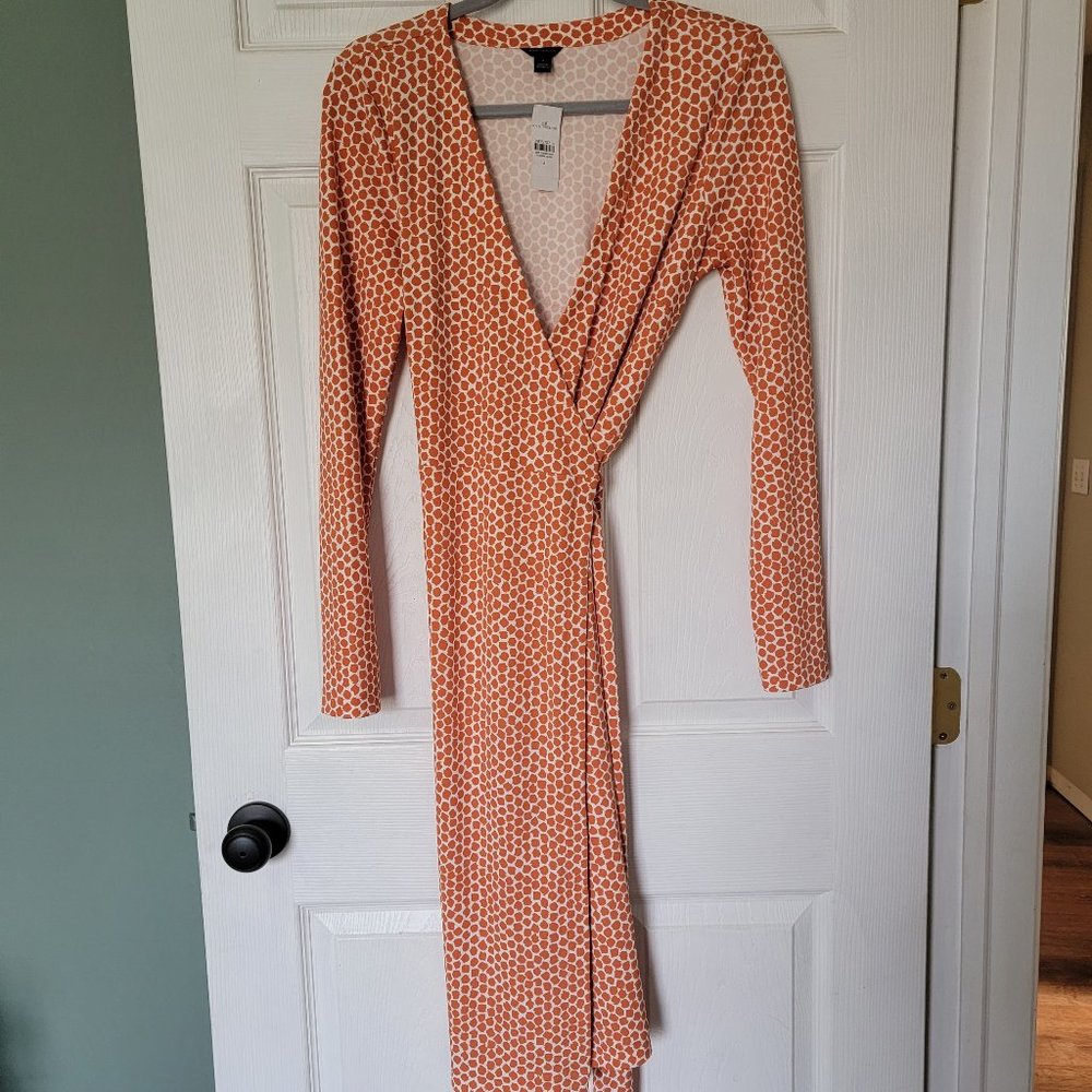 Ann Taylor wrap dress size 4